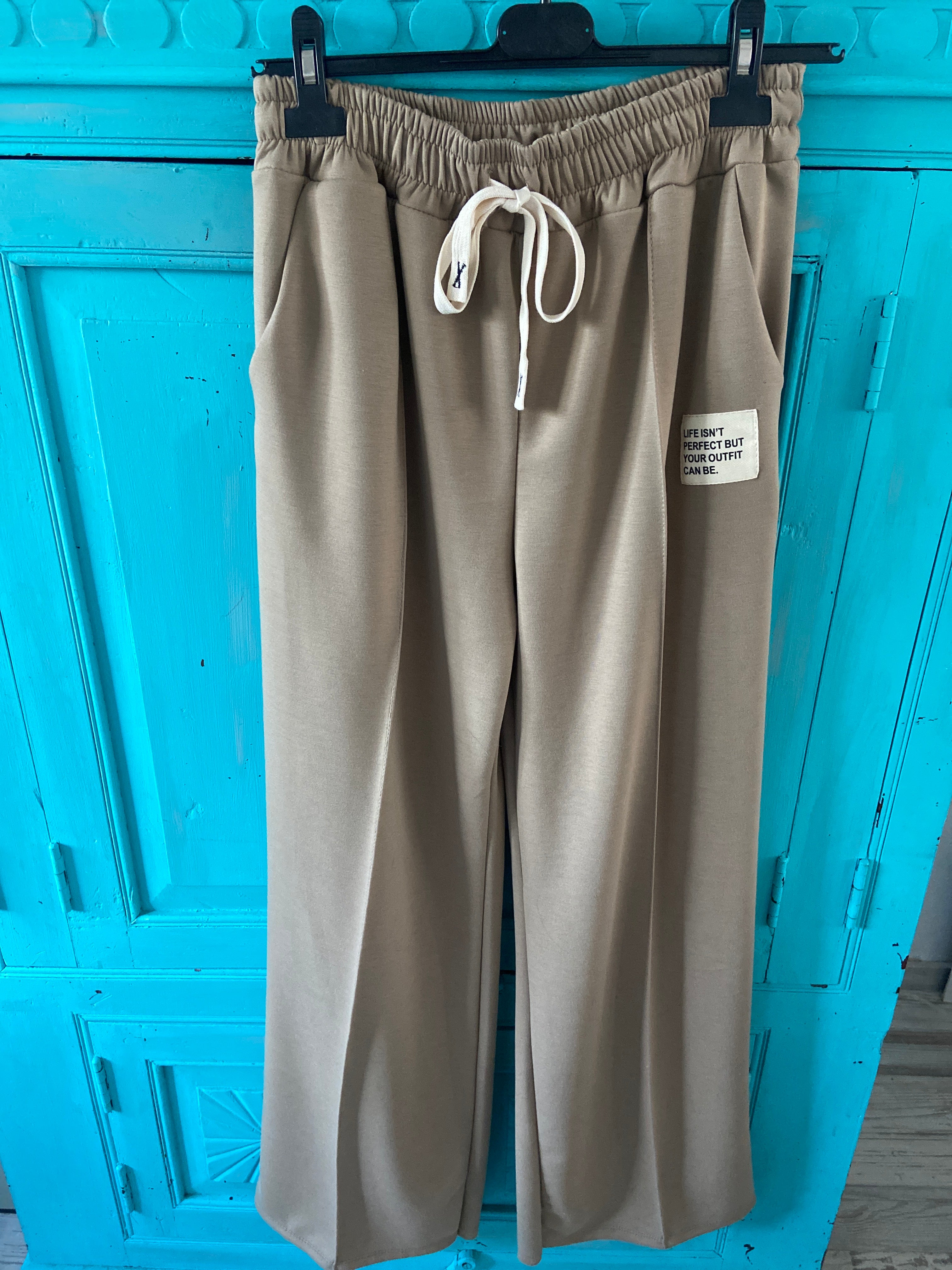 Pak sweater en broek