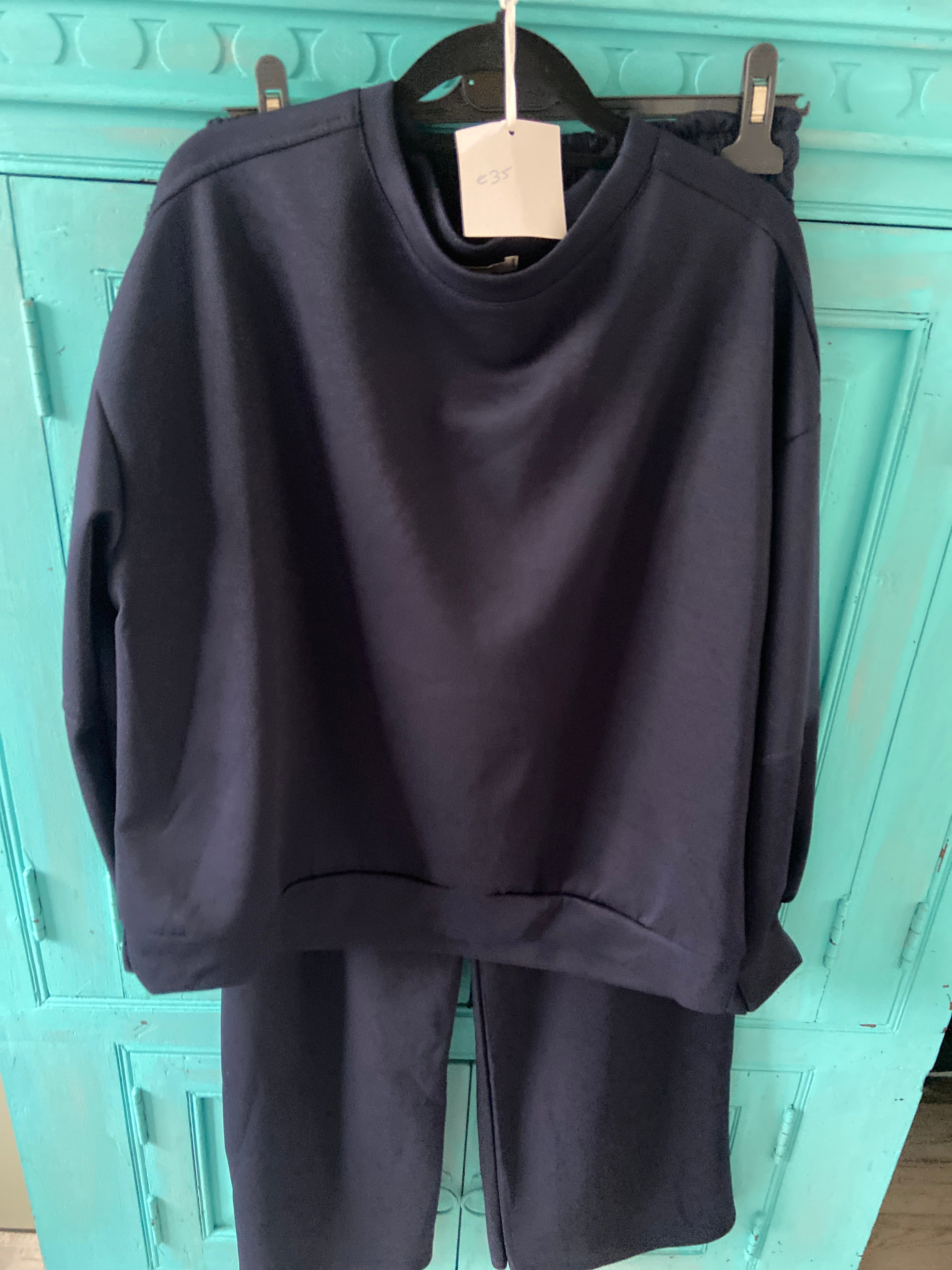 Pak sweater en broek