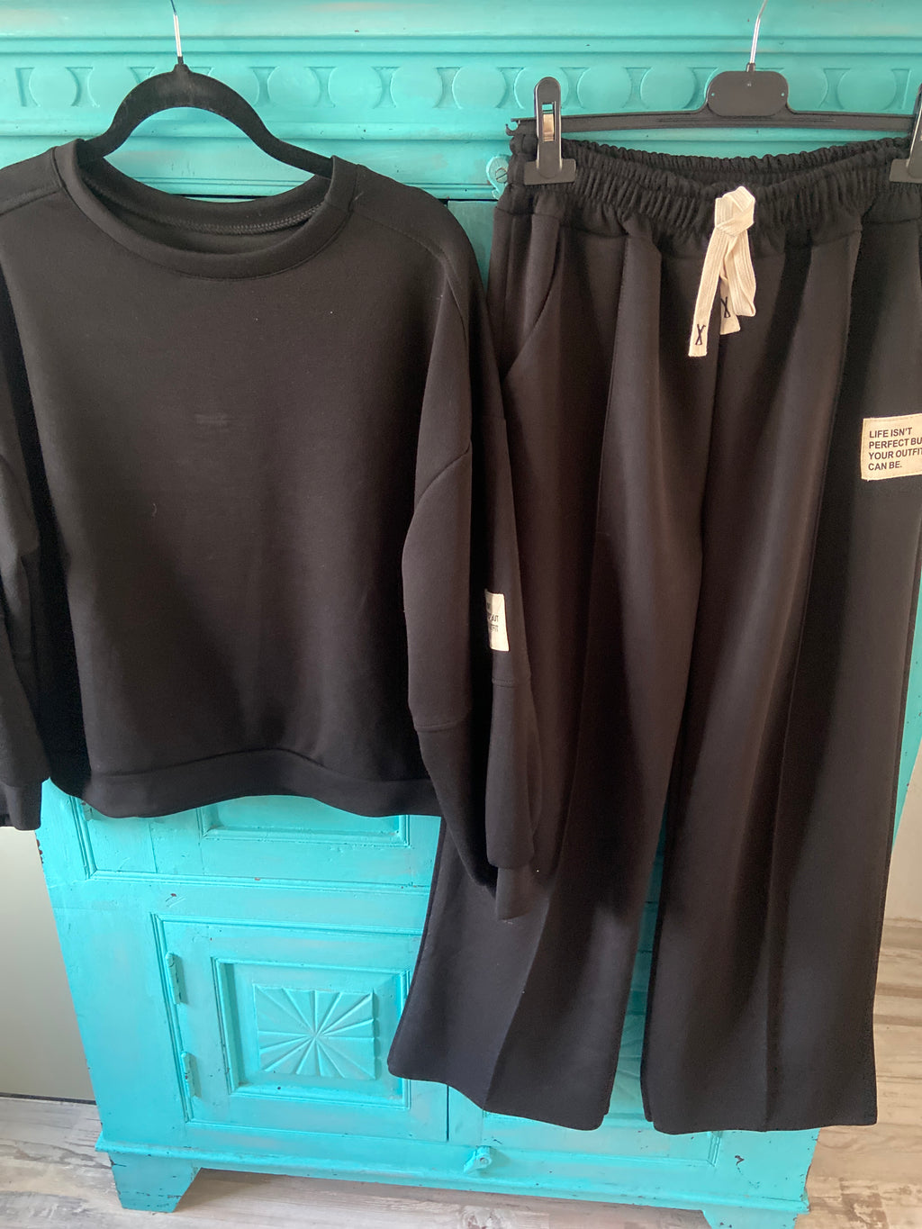 Pak sweater en broek