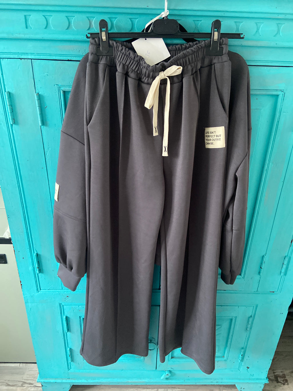 Pak sweater en broek